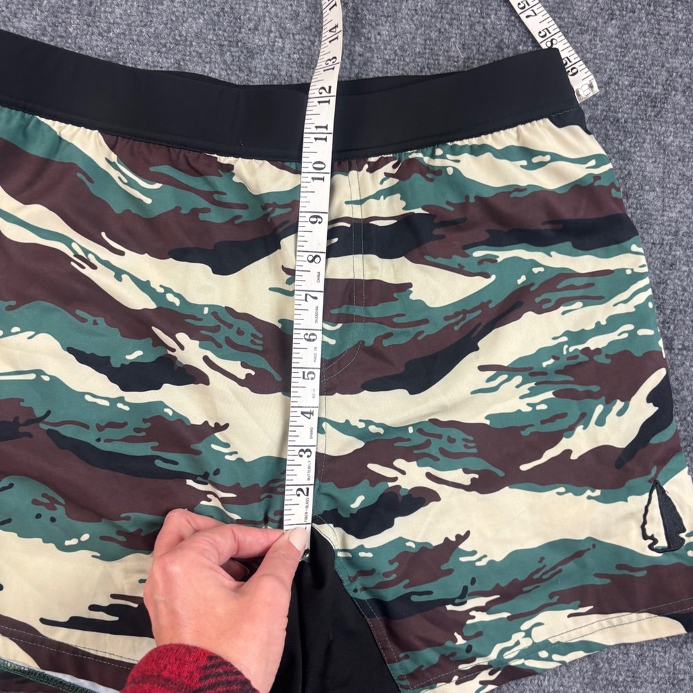 TACHUNTFISH Men’s Athletic Shorts Kamysh Green/Brown/Black Camo size: Large - Picture 6 of 7